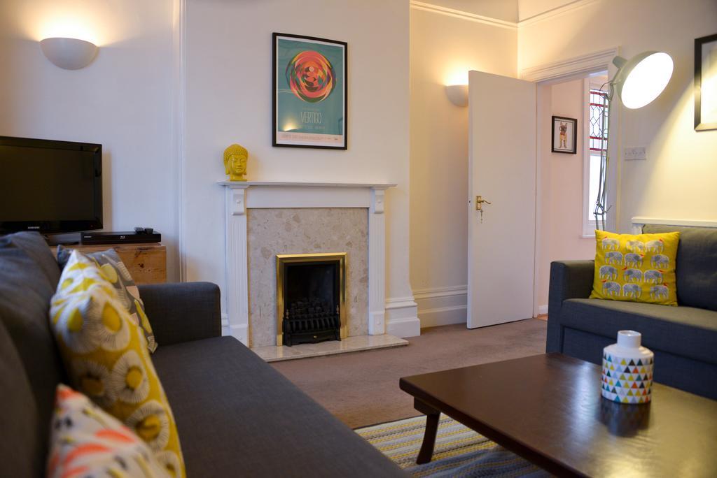 Queens Apartment Worthing Extérieur photo